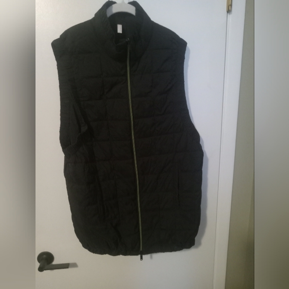 FP Movement by Free People Piper Packable Puffer Vest size XL EUC - Picture 3 of 6